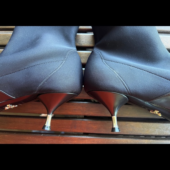 WOMEN'S PRADA HALF SOCK LEATHER LOAFER BOOT - Picture 7 of 7